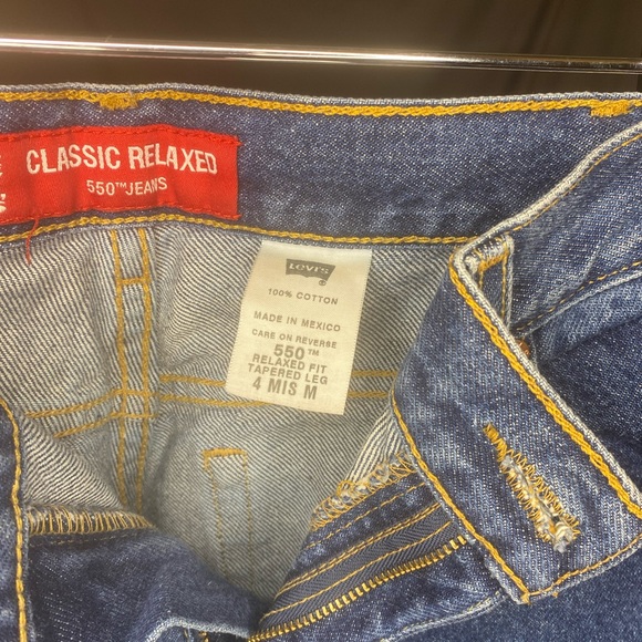 Levi’s classic relaxed 550 mid rise jeans - Picture 3 of 4